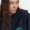 Φούτερ με σλόγκαν και αστέρια Φούτερ με σλόγκαν και αστέρια