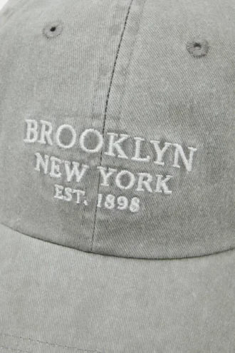 Καπέλο με κέντημα Brooklyn