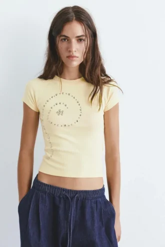 Κίτρινο T-shirt με τρουκς