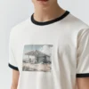 Κοντομάνικο T-shirt με γραφικό και ραβδώσεις Κοντομάνικο T-shirt με γραφικό και ραβδώσεις