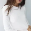 Μακρυμάνικο T-shirt με εφαρμοστή γραμμή