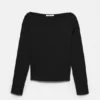 Μακρυμάνικο T-shirt με λαιμόκοψη τύπου boatneck