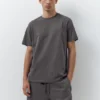 Σετ με βερμούδες τζόγκινγκ και T-shirts Σετ με βερμούδες τζόγκινγκ και T-shirts