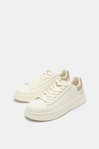 Sneakers με χοντρή σόλα