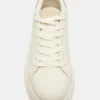 Sneakers με χοντρή σόλα Sneakers με χοντρή σόλα