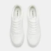 Sneakers με χοντρή σόλα Sneakers με χοντρή σόλα
