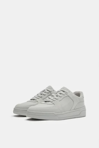 STWD πολλαπλών τεμαχίων Sneakers