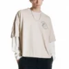 T-shirt με γραφικό σε διπλά μανίκια T-shirt με γραφικό σε διπλά μανίκια