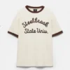 T-shirts με γραφικό σε αντίθεση και ραβδώσεις T-shirts με γραφικό σε αντίθεση και ραβδώσεις