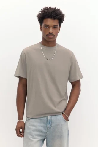 Βασικό βαμβακερό T-shirt με κοντά μανίκια